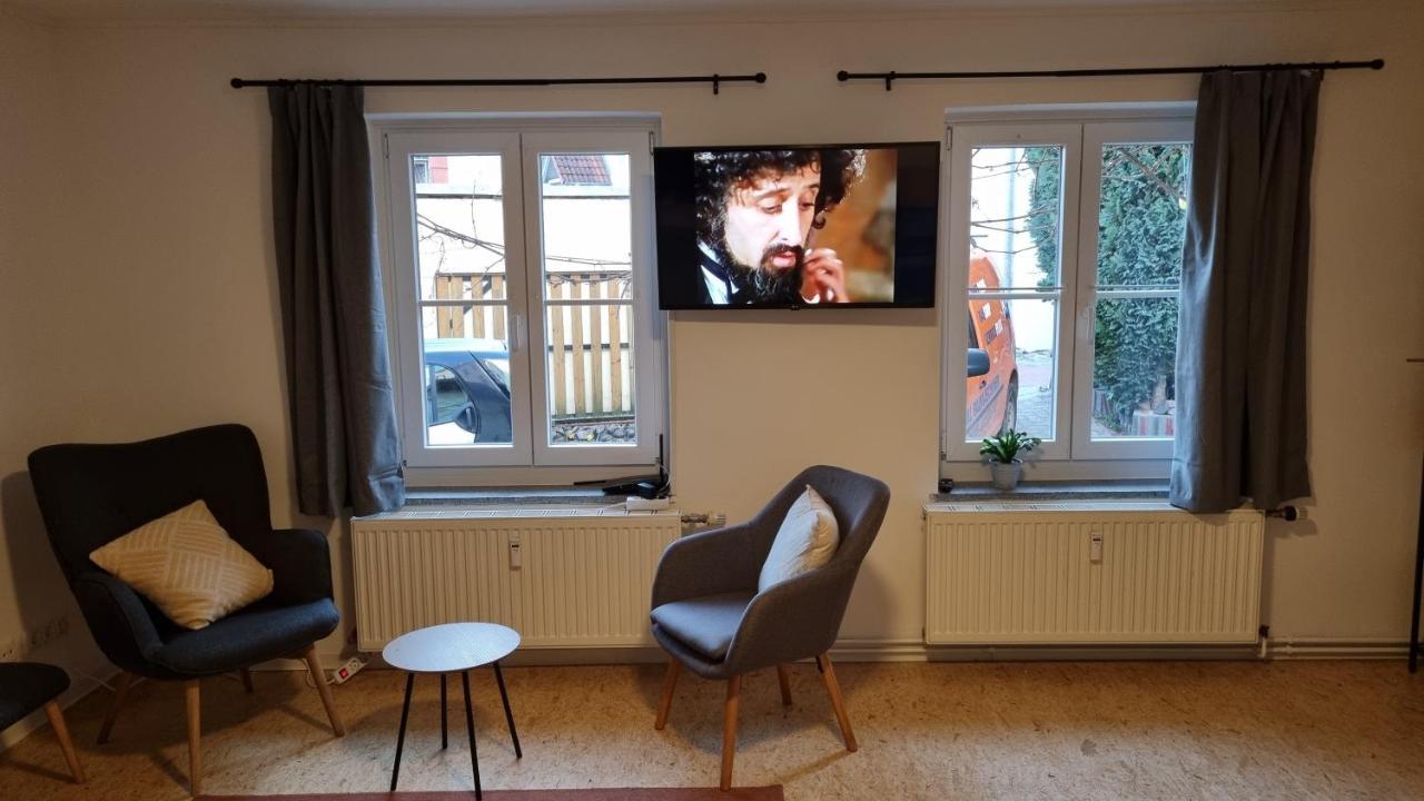Apartment Stilvoll Wohnen In Bester Lage Schwerins *
